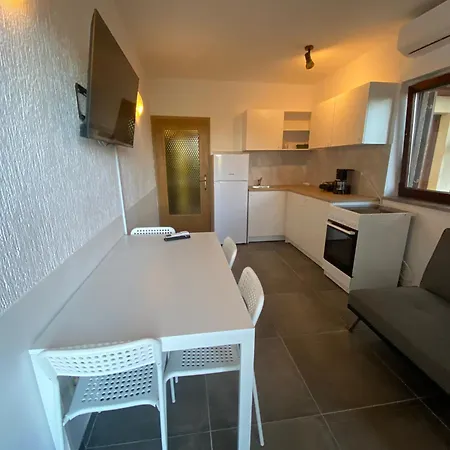 Cukon Apartment *