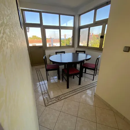 Apartment Cukon *