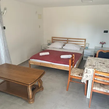 Apartment Cukon Premantura